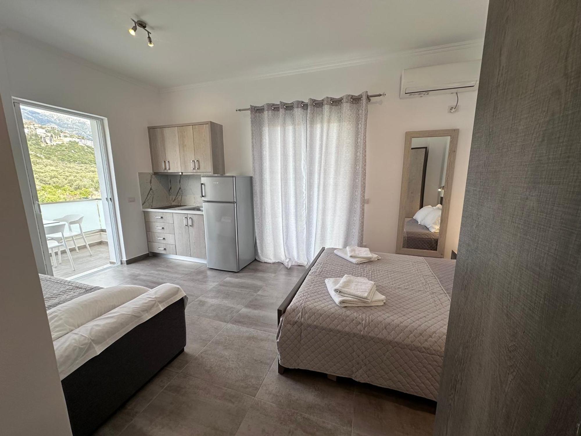 Vila Melina Himare Esterno foto