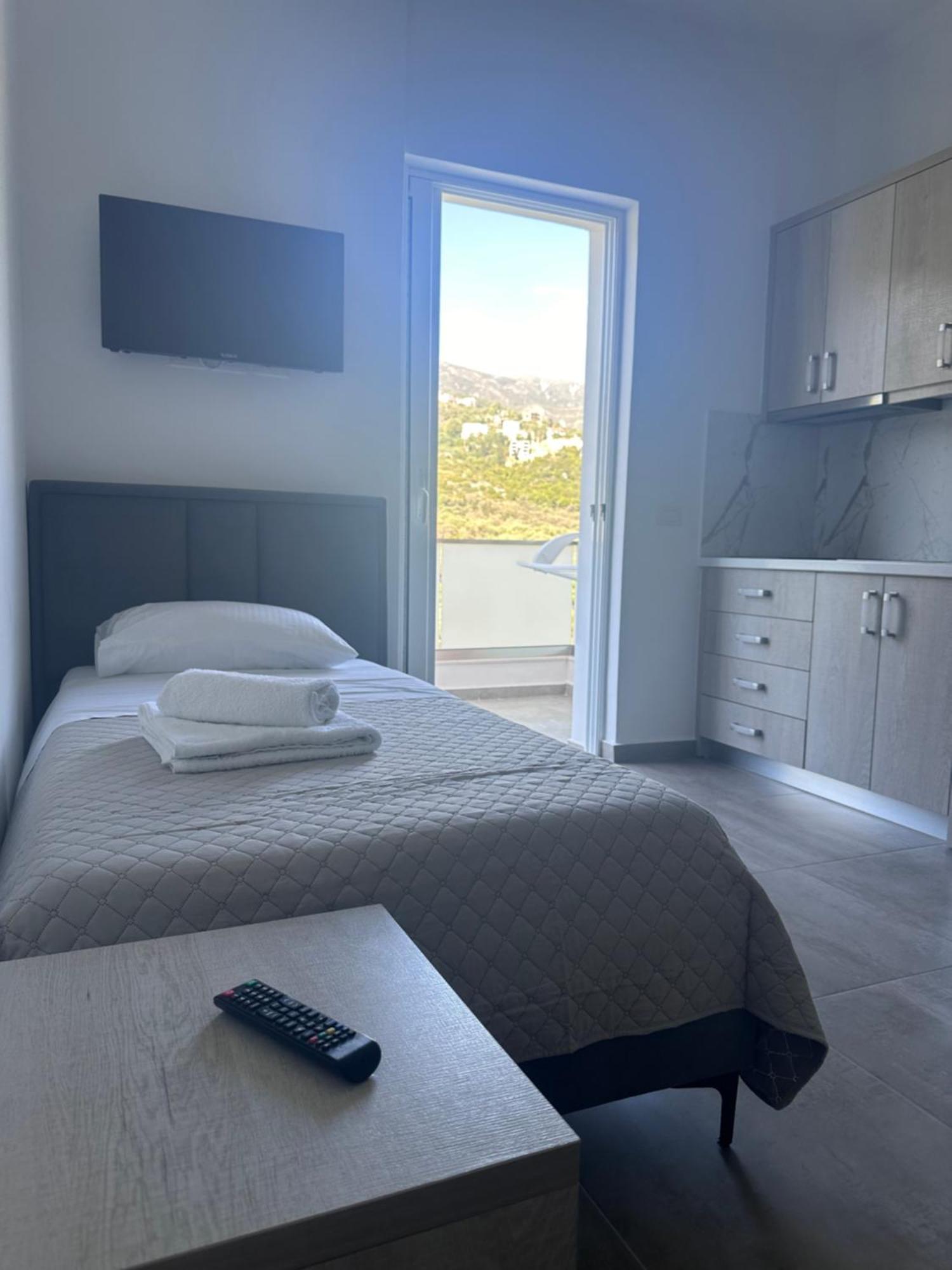 Vila Melina Himare Esterno foto